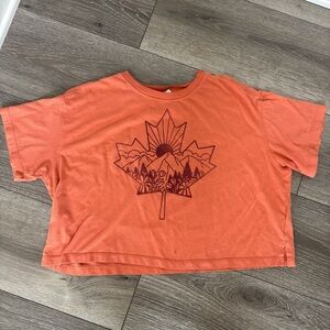 Old Navy - Orange Shirt: Canadian Burnt Orange Graphic Tee - size XS (cropped)